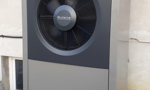 Pompa ciepła Buderus o mocy 11 kW, Goleszów