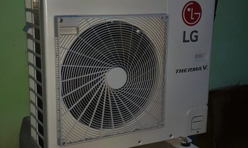Pompa ciepła firmy LG o mocy 7kW, Ścięgny